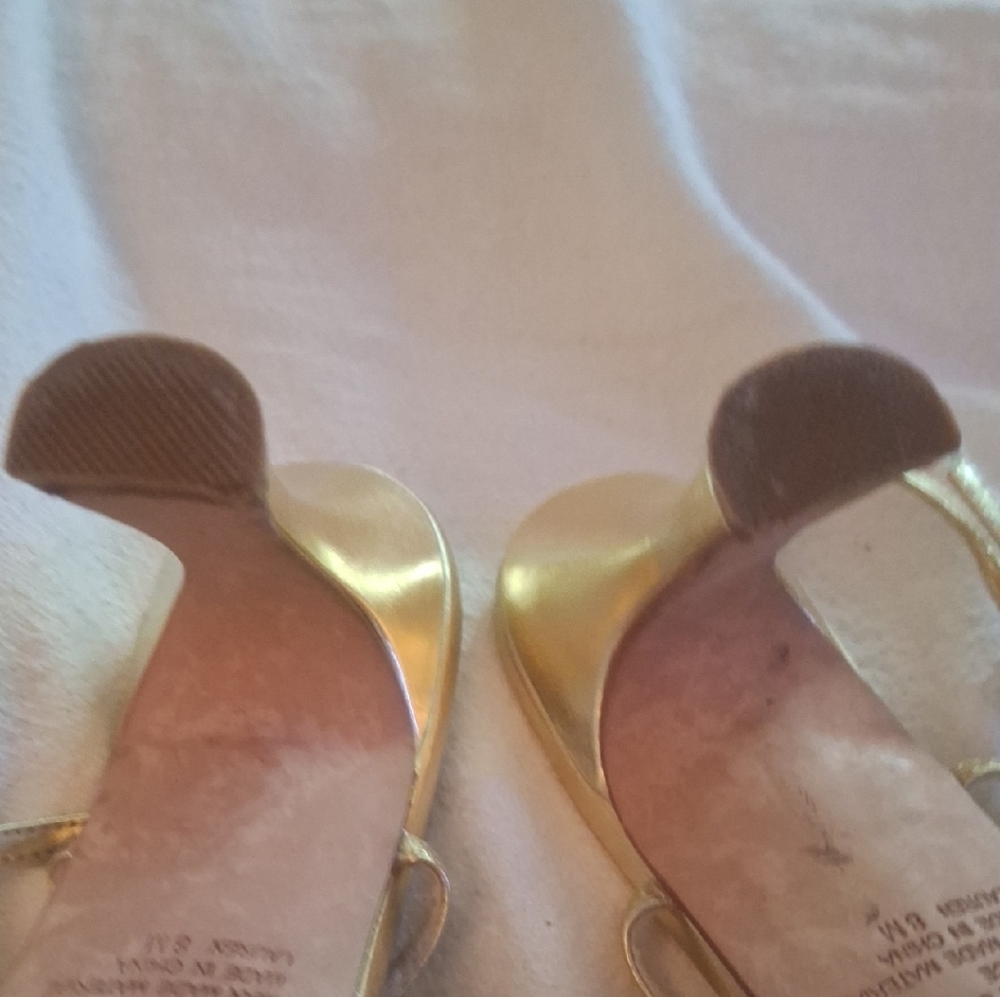 B P Bold Strappy Women's 3"Heels Size 8 - Picture 6 of 8